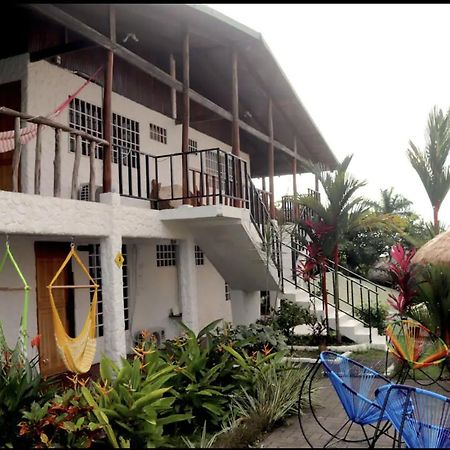 Casa Geraldo Bed and Breakfast Manuel Antonio Exterior foto