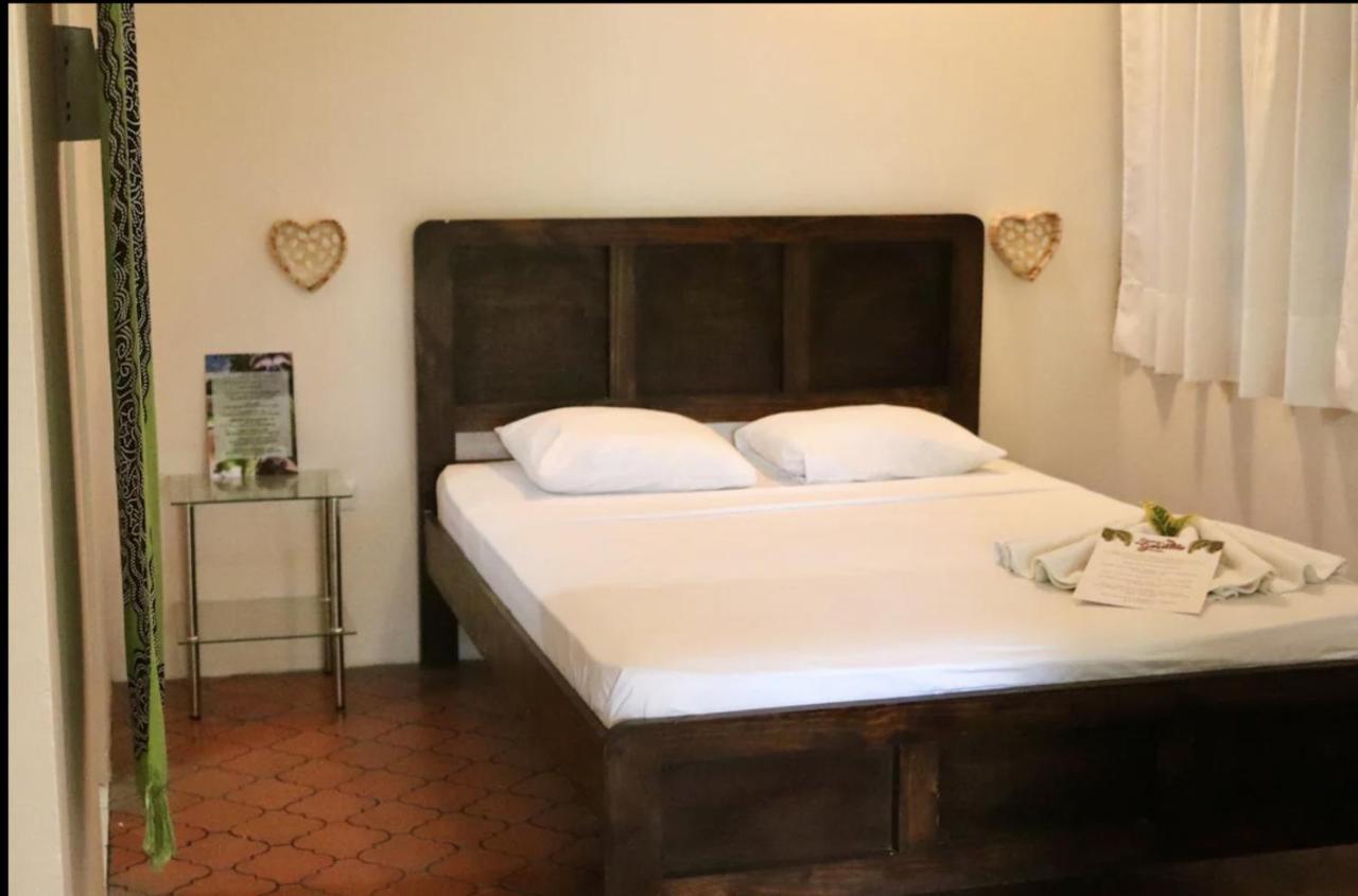 Casa Geraldo Bed and Breakfast Manuel Antonio Exterior foto